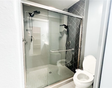3321 E Penzance Lane - Photo Thumbnail 8