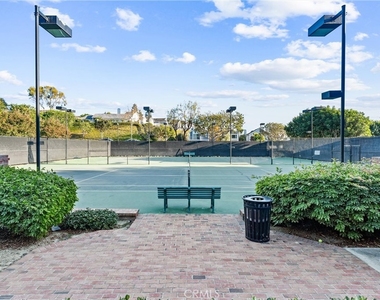 18 Byron Close - Photo Thumbnail 28