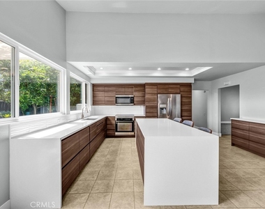20442 Harbor Isle Ln - Photo Thumbnail 15