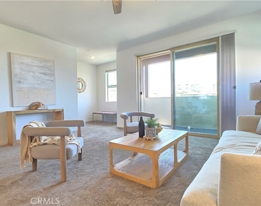 1813 Mesquite Way - Photo Thumbnail 20