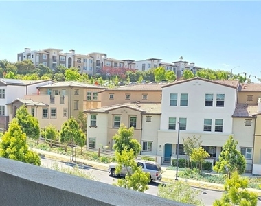 1813 Mesquite Way - Photo Thumbnail 27
