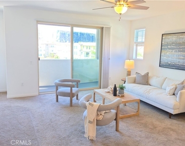 1813 Mesquite Way - Photo Thumbnail 22