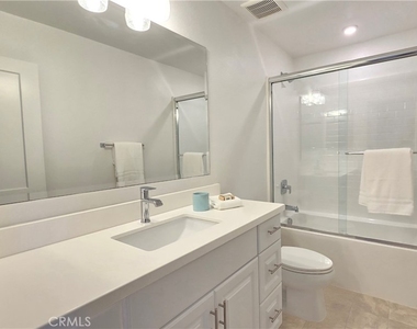 1813 Mesquite Way - Photo Thumbnail 35