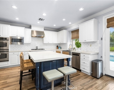 6 Gardenia Street - Photo Thumbnail 7