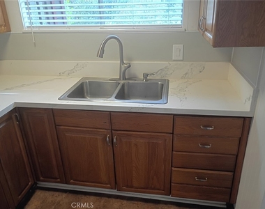 538 Brookside Lane - Photo Thumbnail 13