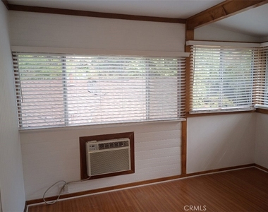 538 Brookside Lane - Photo Thumbnail 24