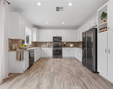2180 Stonewood - Photo Thumbnail 18