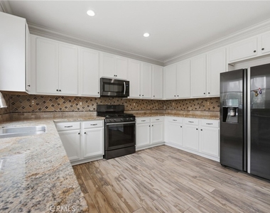 2180 Stonewood - Photo Thumbnail 22