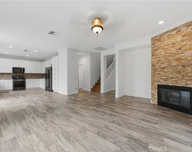 2180 Stonewood - Photo Thumbnail 15