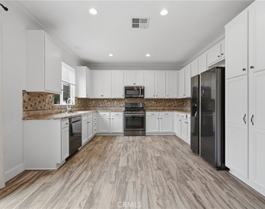 2180 Stonewood - Photo Thumbnail 19