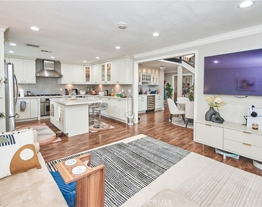 11920 Bingham - Photo Thumbnail 17