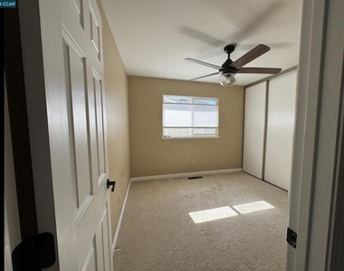 1105 Fair Weather Cir - Photo Thumbnail 23