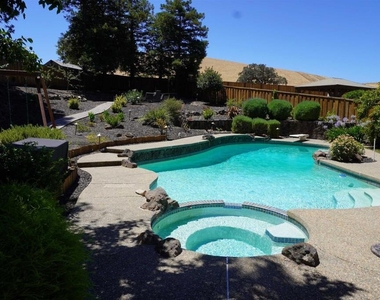 1105 Fair Weather Cir - Photo Thumbnail 1