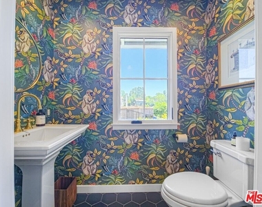 1616 Cerro Gordo Street - Photo Thumbnail 30