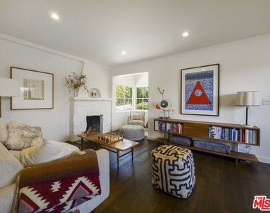1616 Cerro Gordo Street - Photo Thumbnail 10