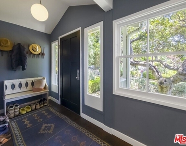 1616 Cerro Gordo Street - Photo Thumbnail 32