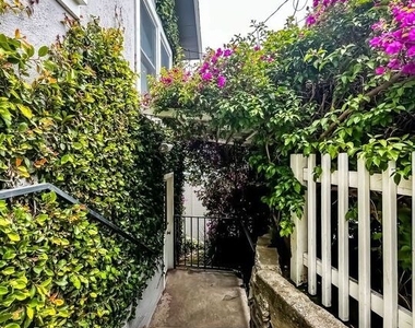 1233 Ozeta Terrace - Photo Thumbnail 33