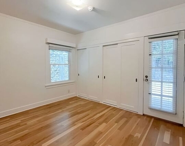 1233 Ozeta Terrace - Photo Thumbnail 23