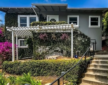 1233 Ozeta Terrace - Photo Thumbnail 1