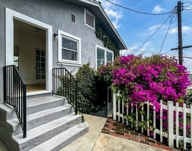 1233 Ozeta Terrace - Photo Thumbnail 18
