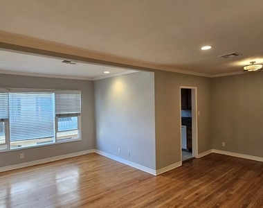 1227 S Holt Avenue - Photo Thumbnail 1