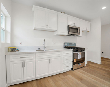 529 W 90th Street - Photo Thumbnail 10