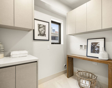 12304 Moorpark Street - Photo Thumbnail 24
