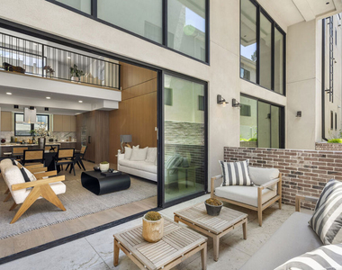 12304 Moorpark Street - Photo Thumbnail 17