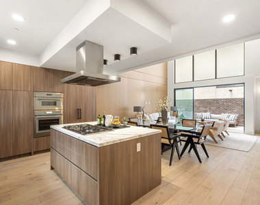 12304 Moorpark Street - Photo Thumbnail 1