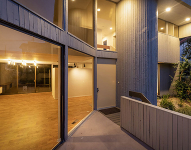 3035 Windsor Avenue - Photo Thumbnail 11