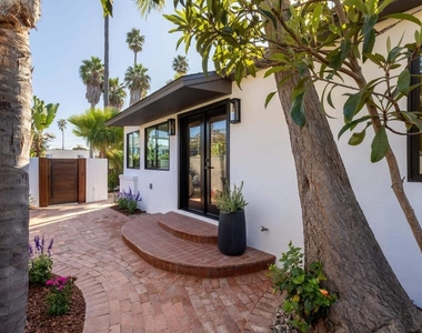 436 Bonair - Photo Thumbnail 12