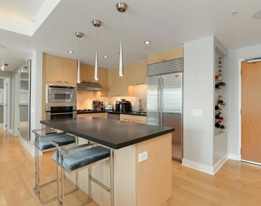645 Front St. - Photo Thumbnail 5