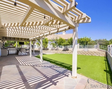 2703 Lobelia - Photo Thumbnail 51