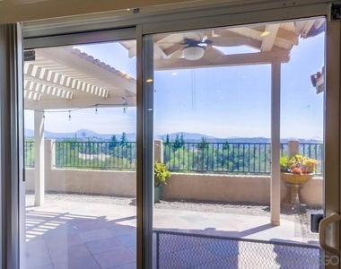 2703 Lobelia - Photo Thumbnail 28