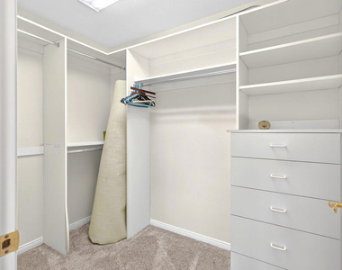 42419 Adams Street - Photo Thumbnail 10
