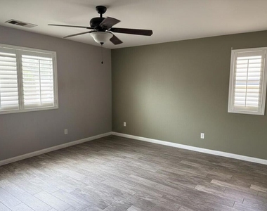 84071 Laguna Lane - Photo Thumbnail 6