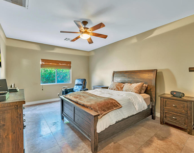 45607 Pelican Hill Court - Photo Thumbnail 16
