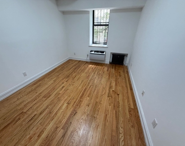 440 East 78th Street - Photo Thumbnail 8