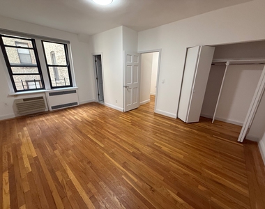 440 East 78th Street - Photo Thumbnail 8