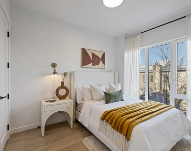 1615 Cedar Street - Photo Thumbnail 10