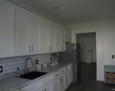 70 Dobbs Ferry Road - Photo Thumbnail 3