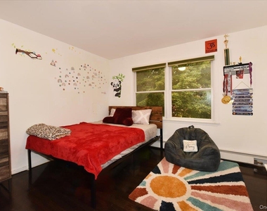 109 Charles Street - Photo Thumbnail 19