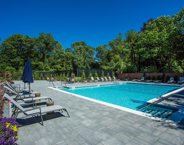 160 Dove Hill Drive - Photo Thumbnail 19