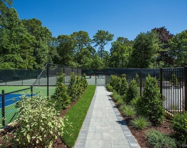 160 Dove Hill Drive - Photo Thumbnail 17