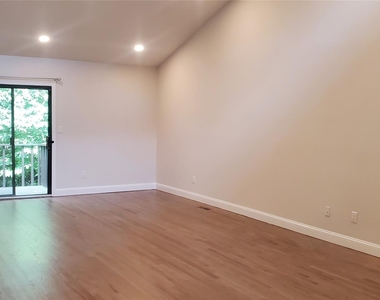 160 Dove Hill Drive - Photo Thumbnail 24