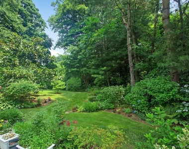 160 Dove Hill Drive - Photo Thumbnail 11