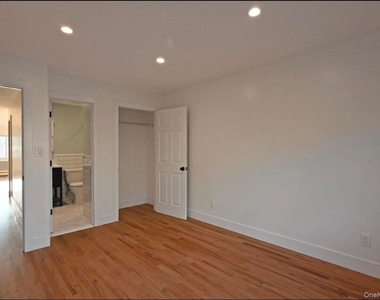 1943 76th Street - Photo Thumbnail 4