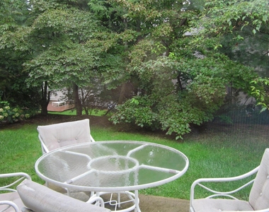 144 Dove Hill Drive - Photo Thumbnail 9