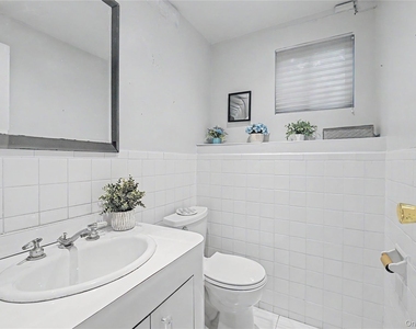 6 Westwind Road - Photo Thumbnail 13