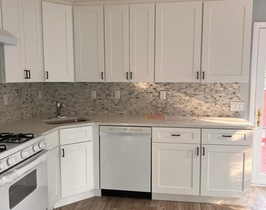 35 Fiat Avenue - Photo Thumbnail 21